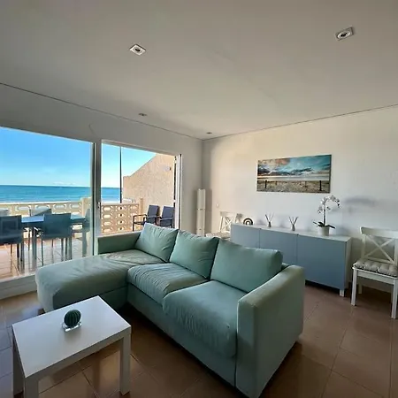 Breathtaking Beachfront House Villa Sueca