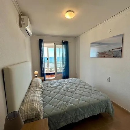 Breathtaking Beachfront House * Sueca